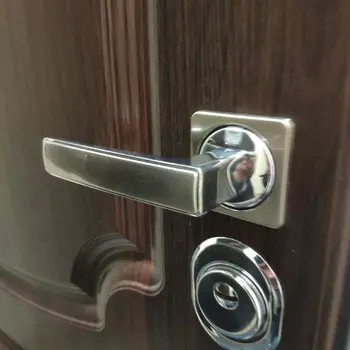 Установили новую ручку фирмы 